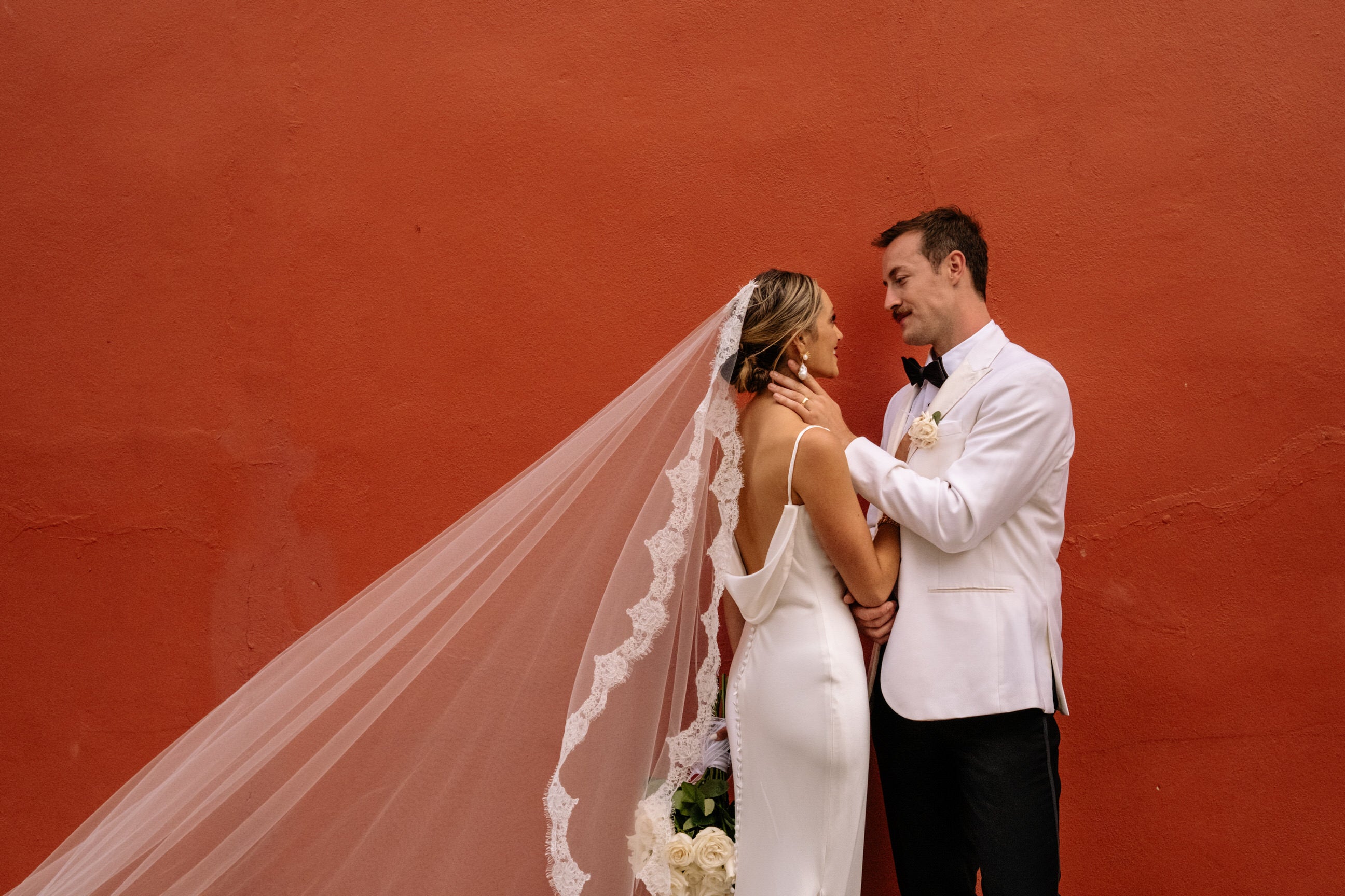 Wedding Veil: How to Choose One to Compliment Your Bridal Gown Style
