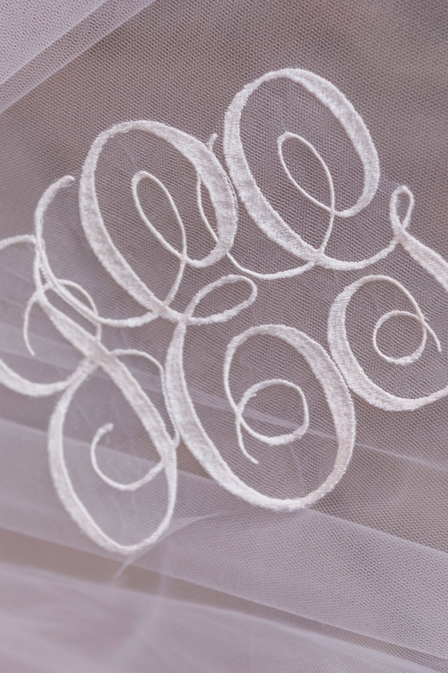 One Blushing Bride Small Embroidered Monogrammed Initials, Name, or Date on Wedding Veil Off White / Diamond
