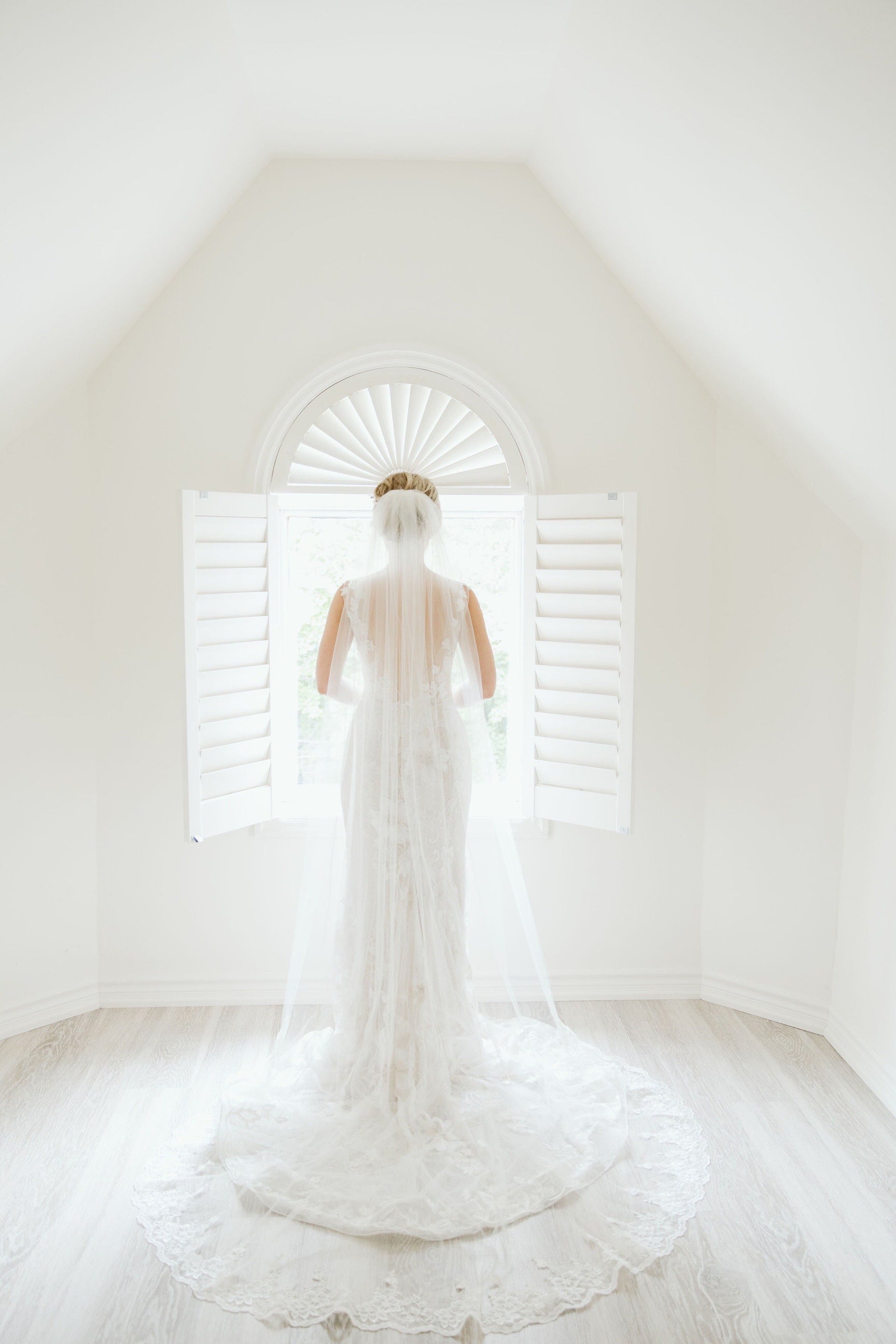 Lace Waltz Length Wedding Veil, White / Off White / Ivory Bridal Veil – One  Blushing Bride Custom Wedding Veils