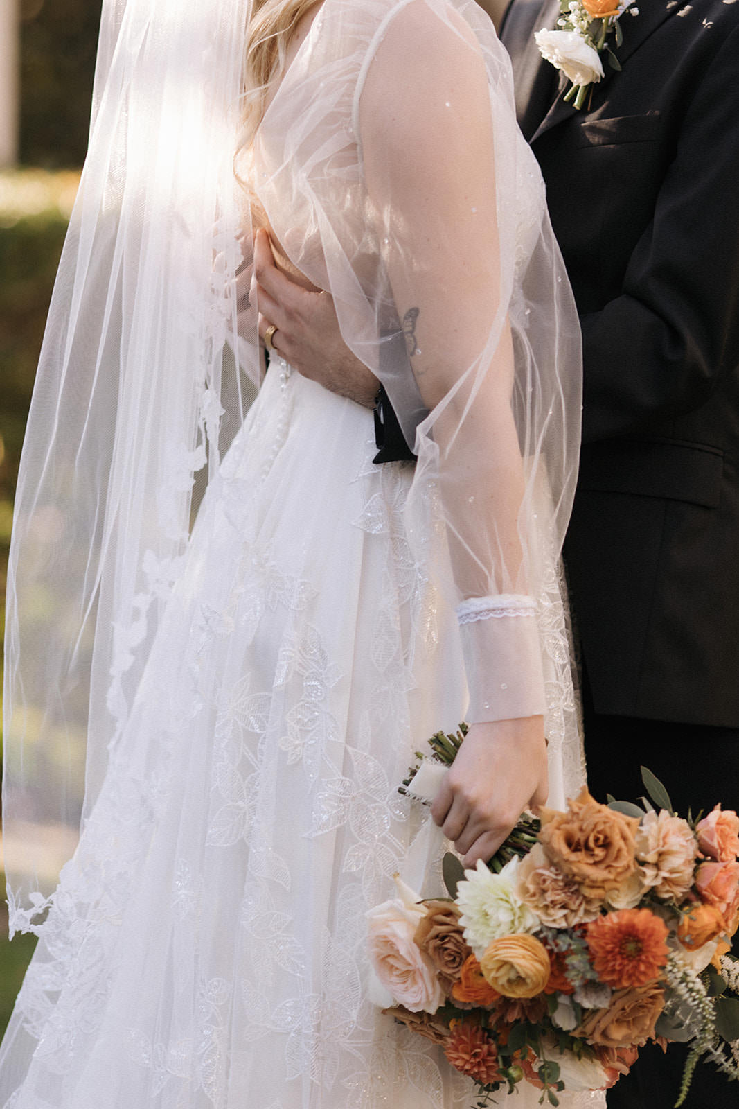 Sheer wedding deals veil