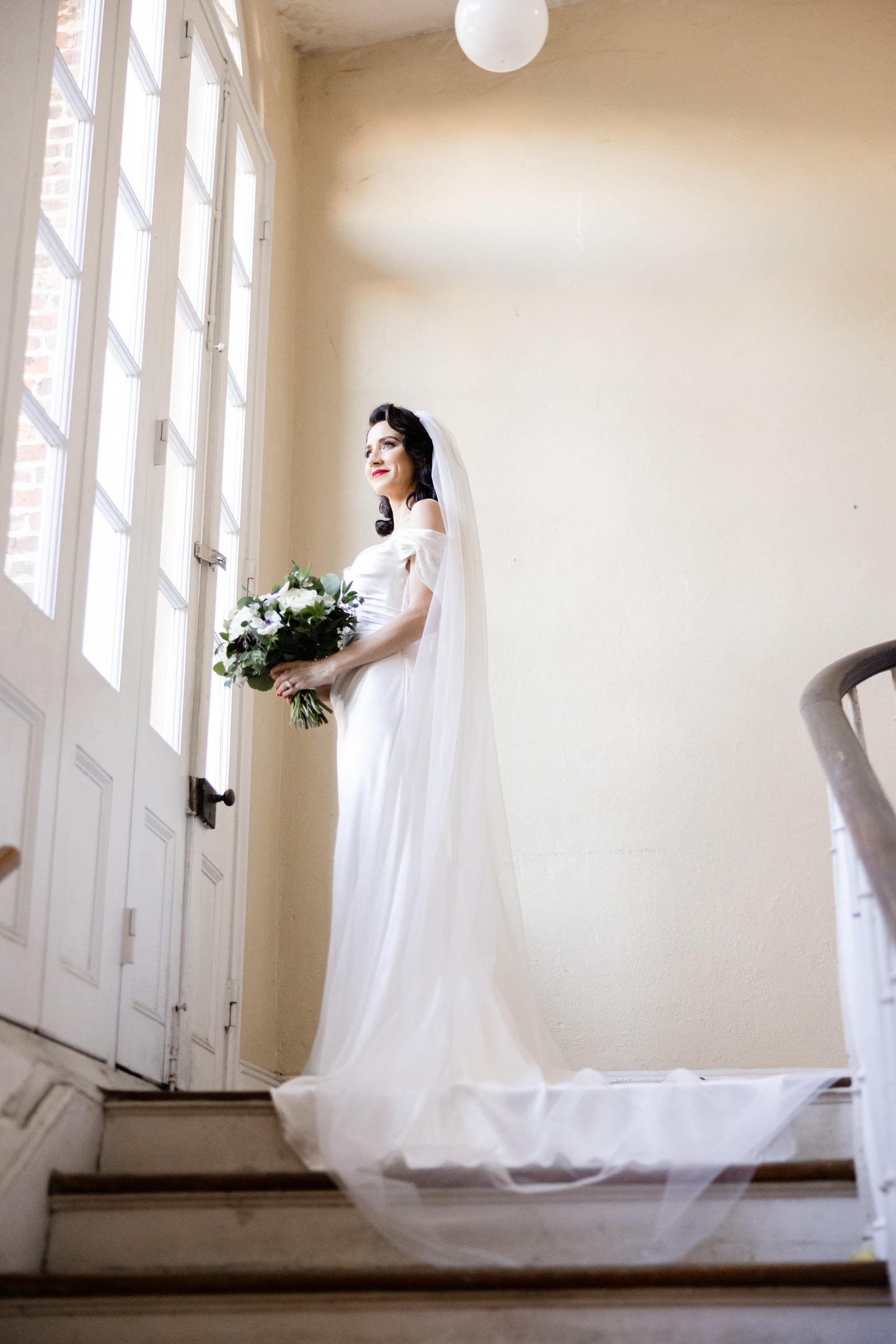 1 Tier Ivory Cathedral Veil for Wedding Online – BestWeddingVeil