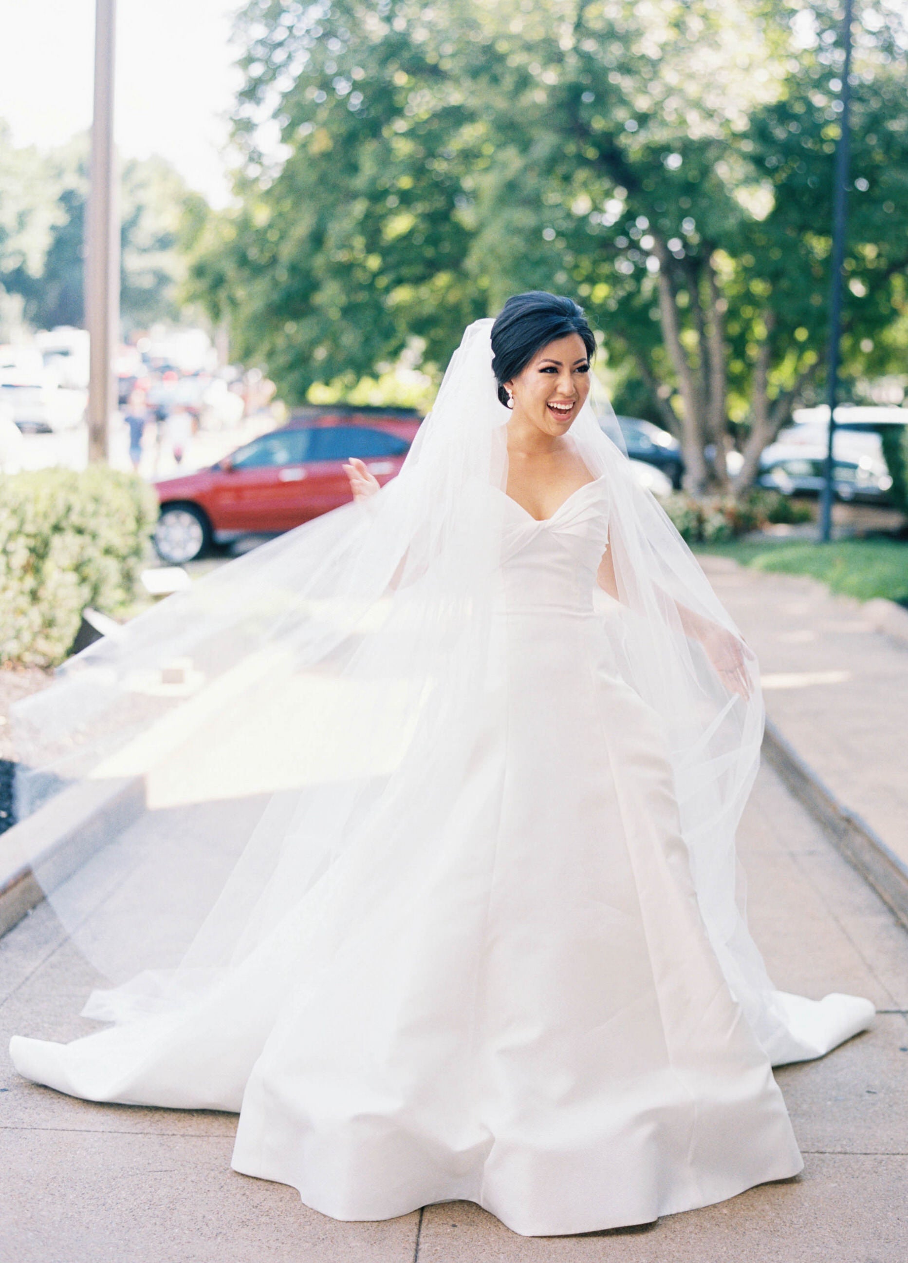 Second hand wedding outlet veils