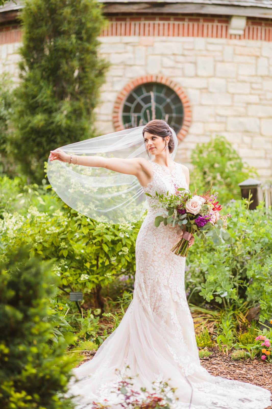 Fingertip Veil | Ivory Wedding Veil | Single Tier Veil | Simple Veil | Soft Tulle Veil | Single Layer Veil | 2024 Bridal Veil [Eloise Veil]