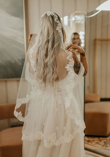 One Blushing Bride Elbow Length Wedding Veil with Beaded Lace Trim, Short Bridal Veil Light Ivory / Elbow 22-25 inch / Beading